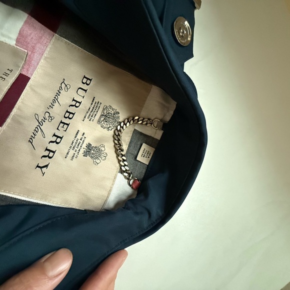 Burberry Women's Classic Blue Trench Coat - Picture 11 of 12